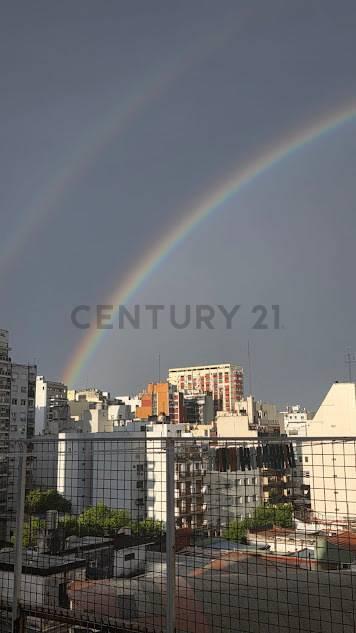 Impecable departamento luminoso de 2 amb al frente con balcón aterrazado, cerramiento y vestidor en — foto 1