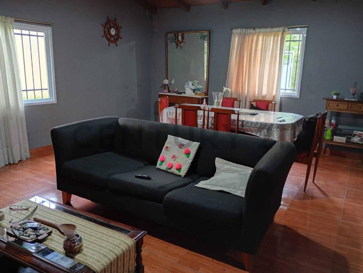 CASA CON JARDIN EN ALEJANDRO KORN, PARTIDO SAN VICENTE. - COPIA — foto 1