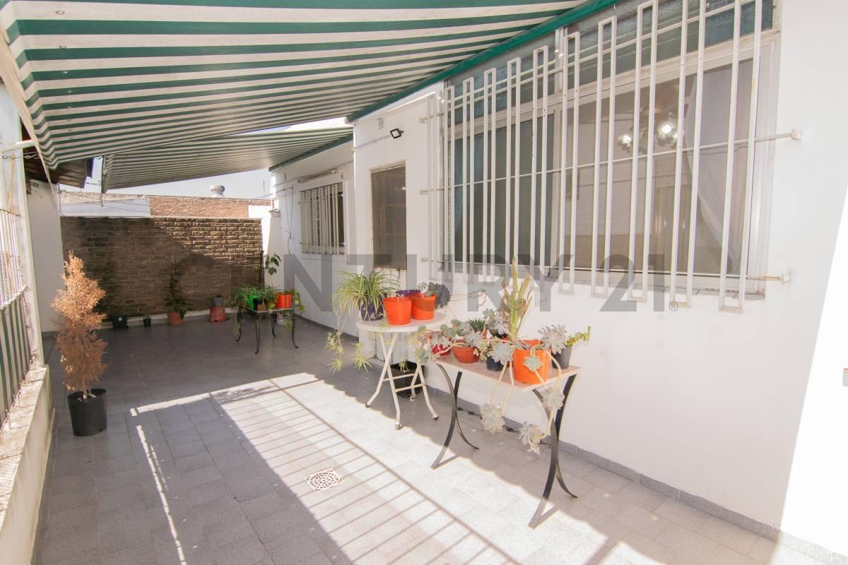 VENTA PH 3 ambientes con cochera y terraza | Caseros – ACEPTA PERMUTA — foto 1