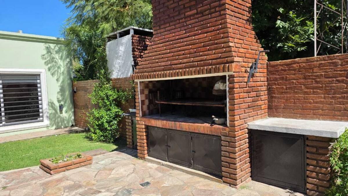 VENTA casa quinta con pileta y parque | General Rodríguez — foto 1