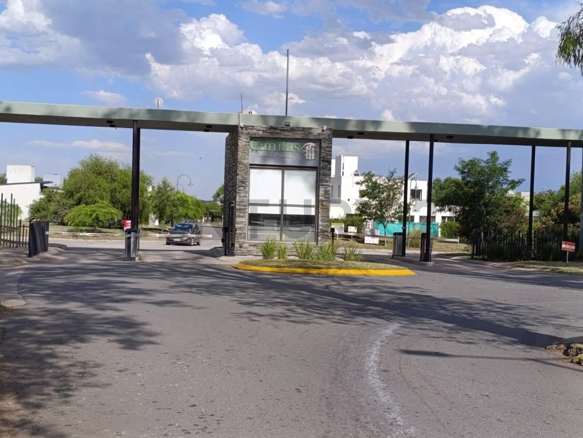 VENTA ESPECTACULAR LOTE EN BARRIO PRIVADO LAS CAÑITAS MALAGUEÑO — foto 1