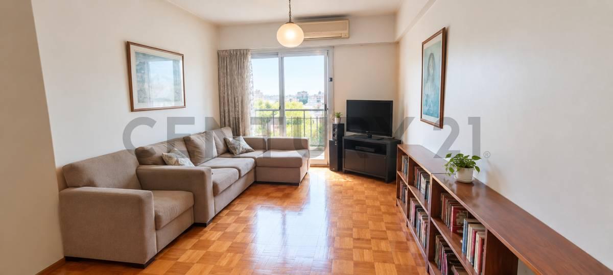 Venta Dpto. 4 Ambientes con 3 Dormitorios y Balcón | Villa Crespo a 200 mts. Estación Malabia — foto 1