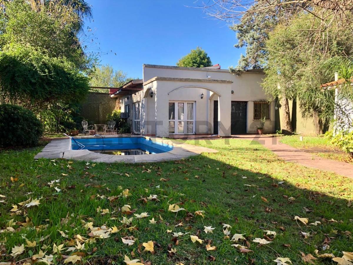 Casa de 3ambiente mas Escritorio parque piscina quincho — foto 1