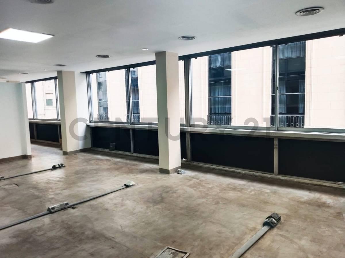 ALQUILER OFICINA CORPORATIVA 235 M2 PISO ENTERO EXCELENTE OPORTUNIDAD CENTRO — foto 1