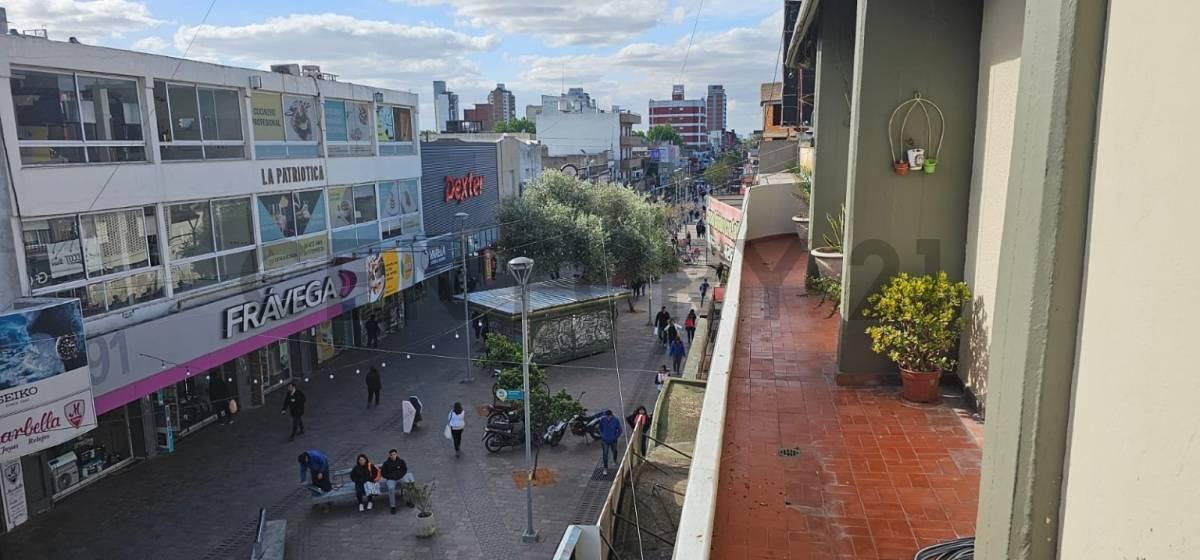 VENTA FLORENCIO VARELA DEPARTAMENTO 3 AMB 140M2 C/BALCON y TERRAZA- FINANCIACION — foto 1
