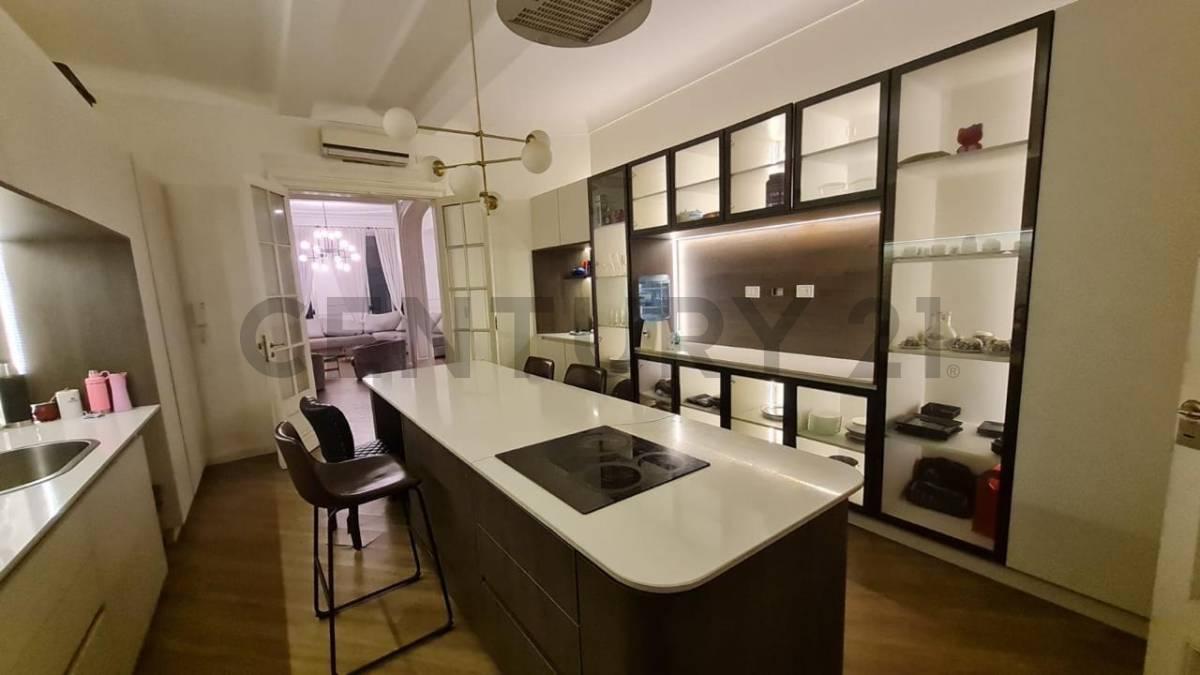 VENTA Departamento 6 Ambientes Premium en Flores — foto 1