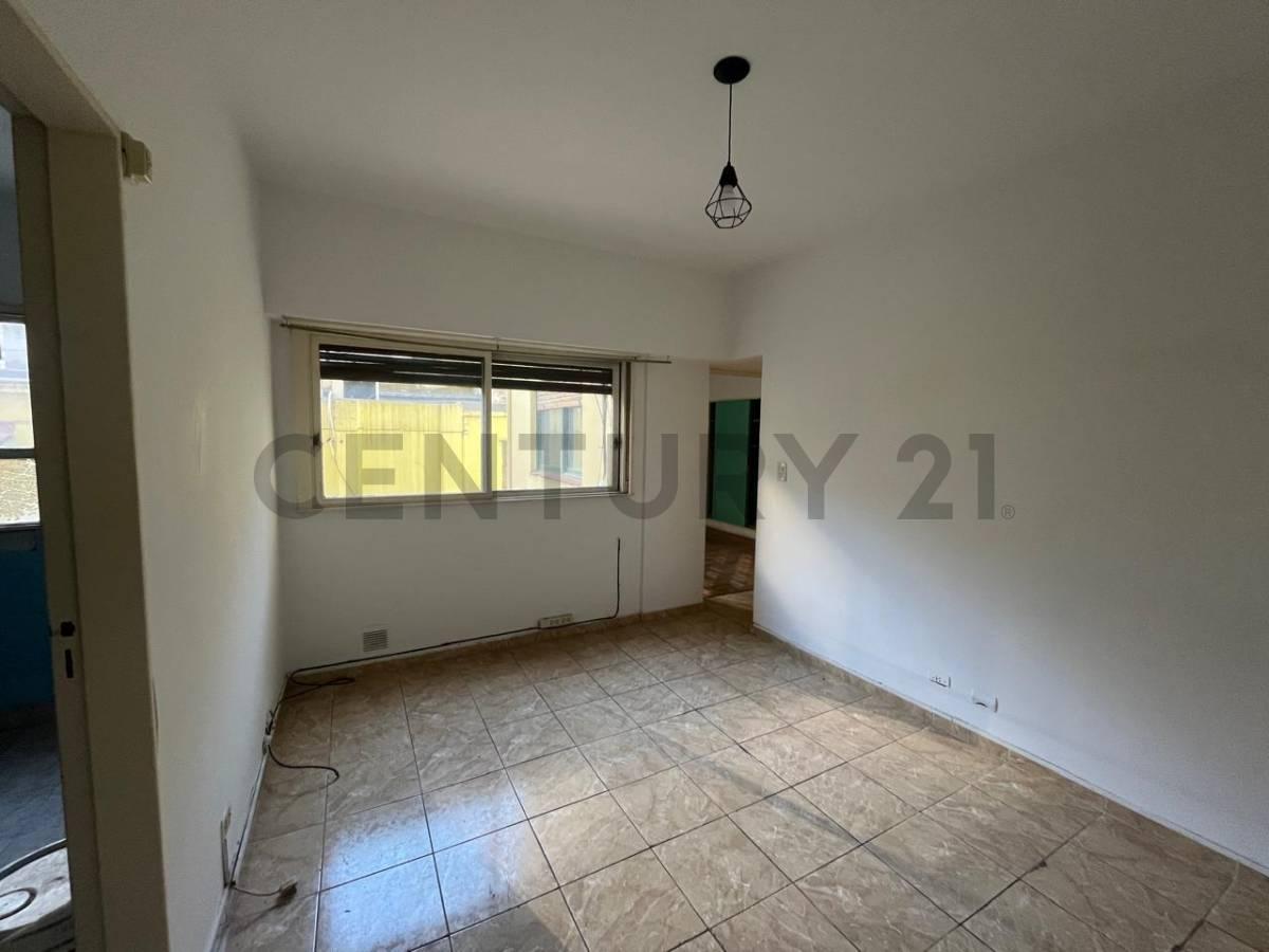 Departamento 2 ambientes en venta – Balvanera — foto 1