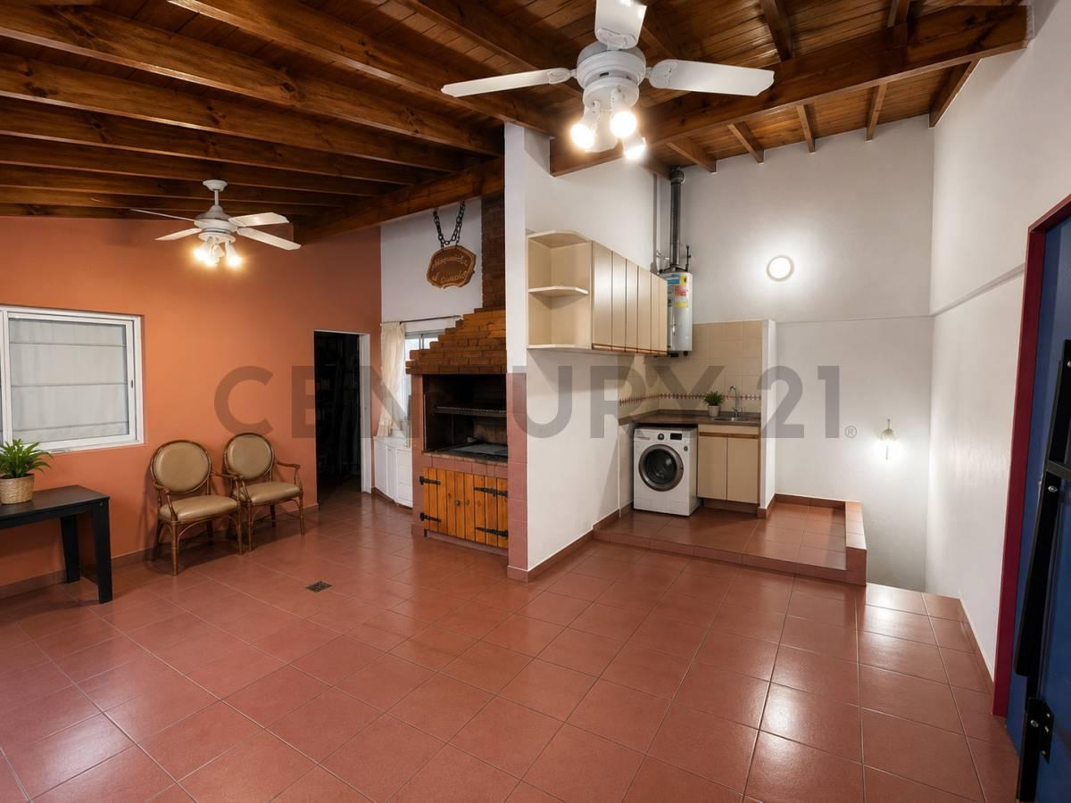 Venta PH 4 Ambientes con dependencia- Quincho, Terraza y Parrilla. Sin expensas-entrada independient — foto 1