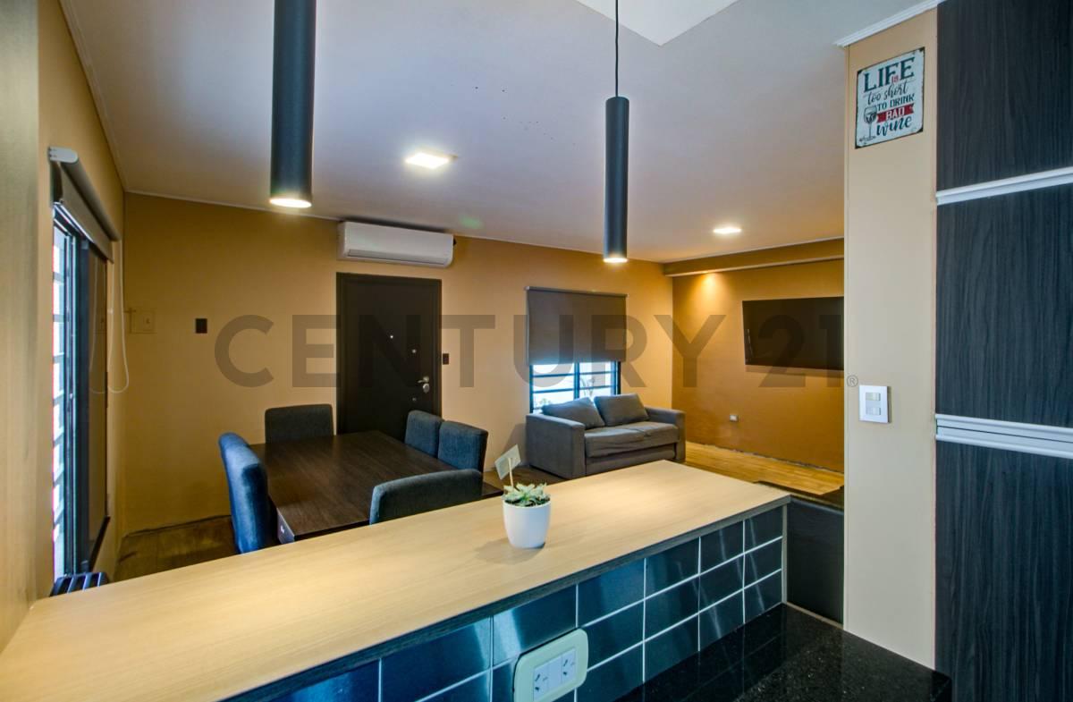 Casa apta banco en venta La Plata — foto 1