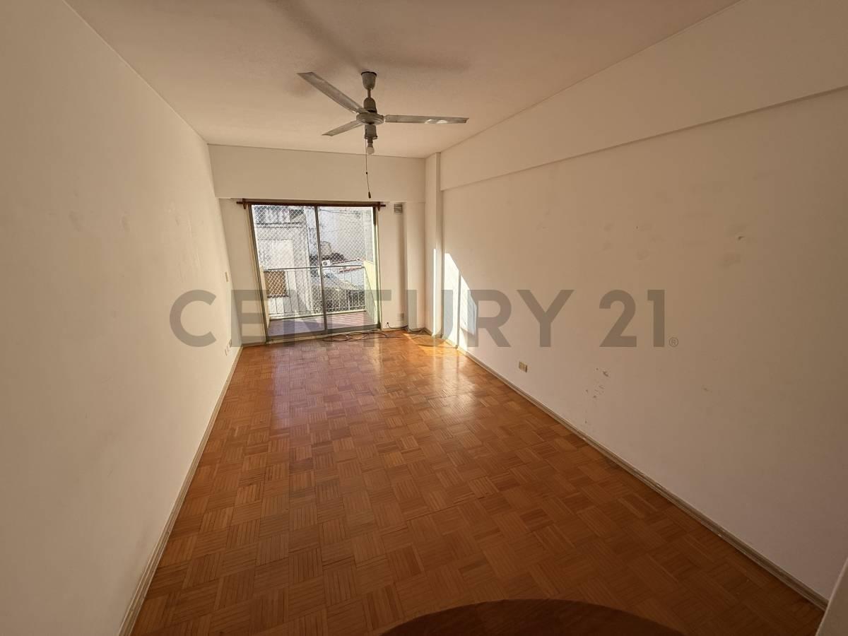 VENTA DEPARTAMENTO DOS AMBIENTES EN SAN TELMO — foto 1