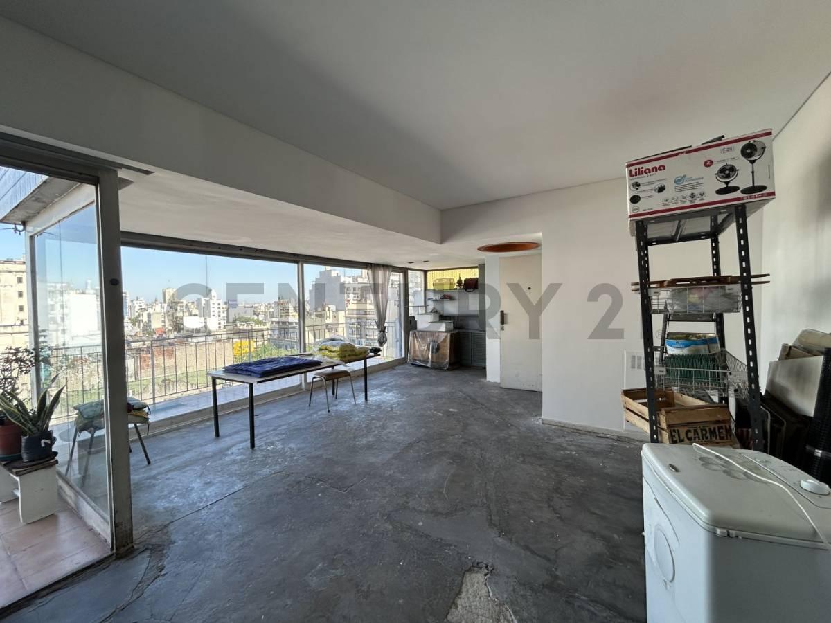 VENTA DEPARTAMENTO 3 AMBIENTES A REFACCIONAR CON DEPENDENCIA, COCHERA Y BAULERA - SAN CRISTÓBAL — foto 1