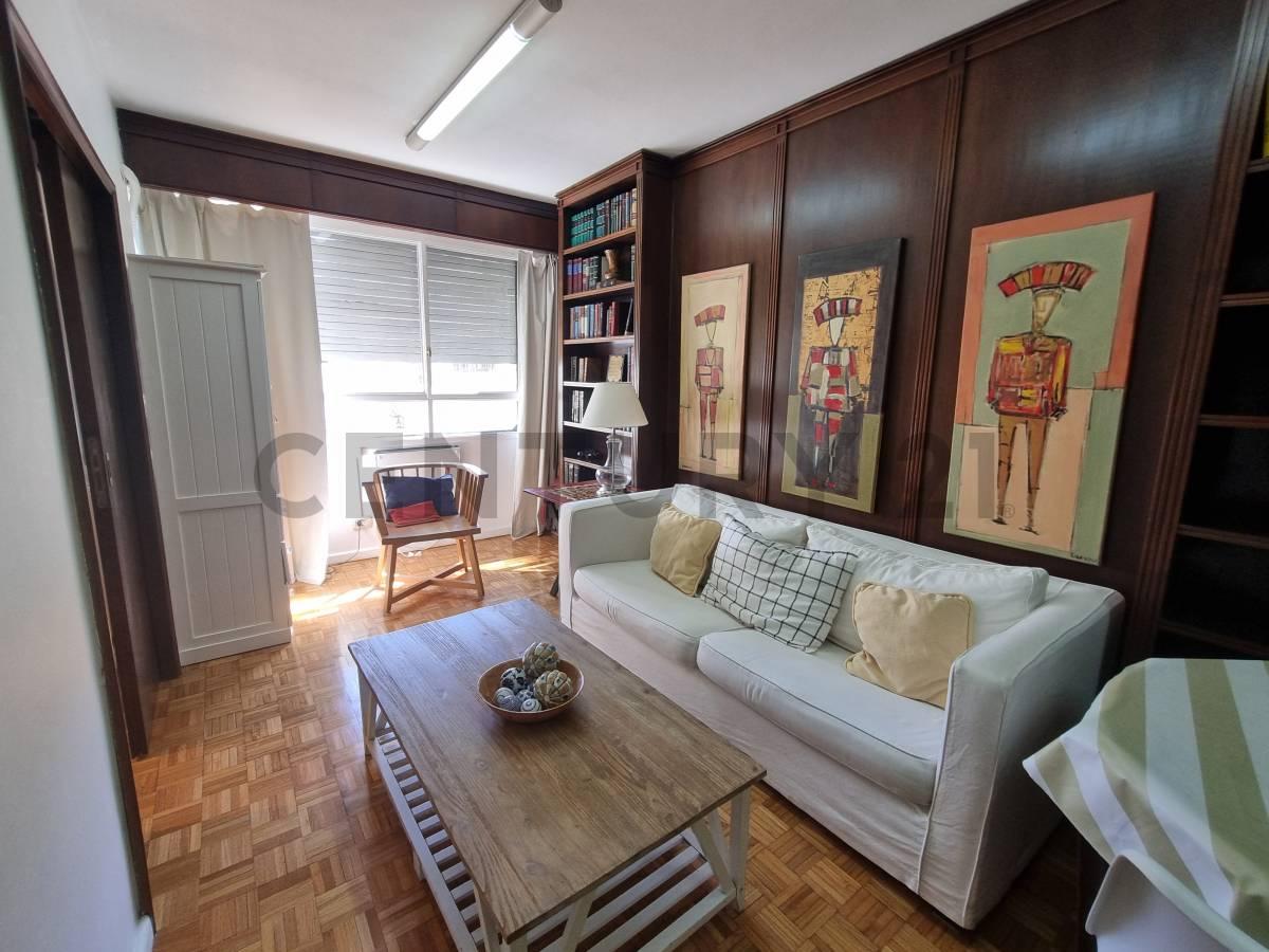 Venta Departamento 2 Ambientes Apto Profesional en Retiro | Plaza San Martín — foto 1