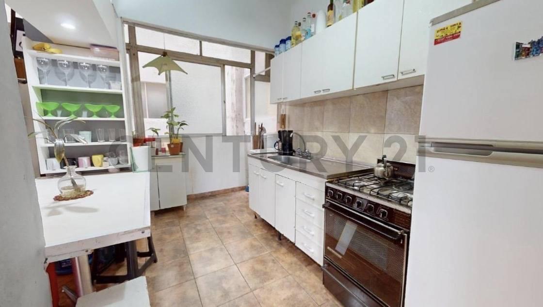Departamento 4 ambientes en venta – Constitución — foto 1