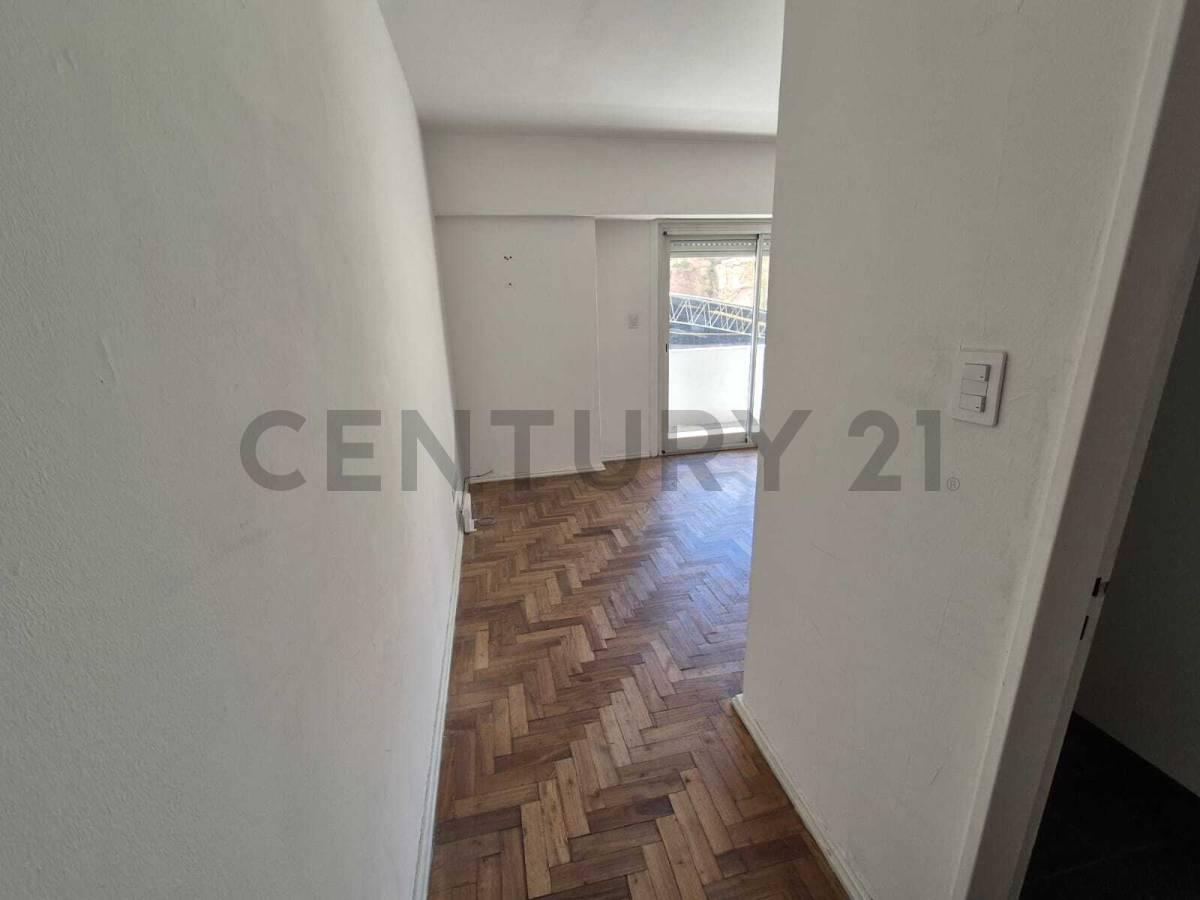 Venta departamento 2 ambientes con renta en Caballito — foto 1
