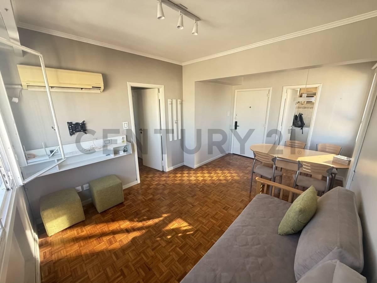 En venta 2 Ambientes Piso 14 | Luminoso, totalmente Amoblado con cerradura inteligente — foto 1