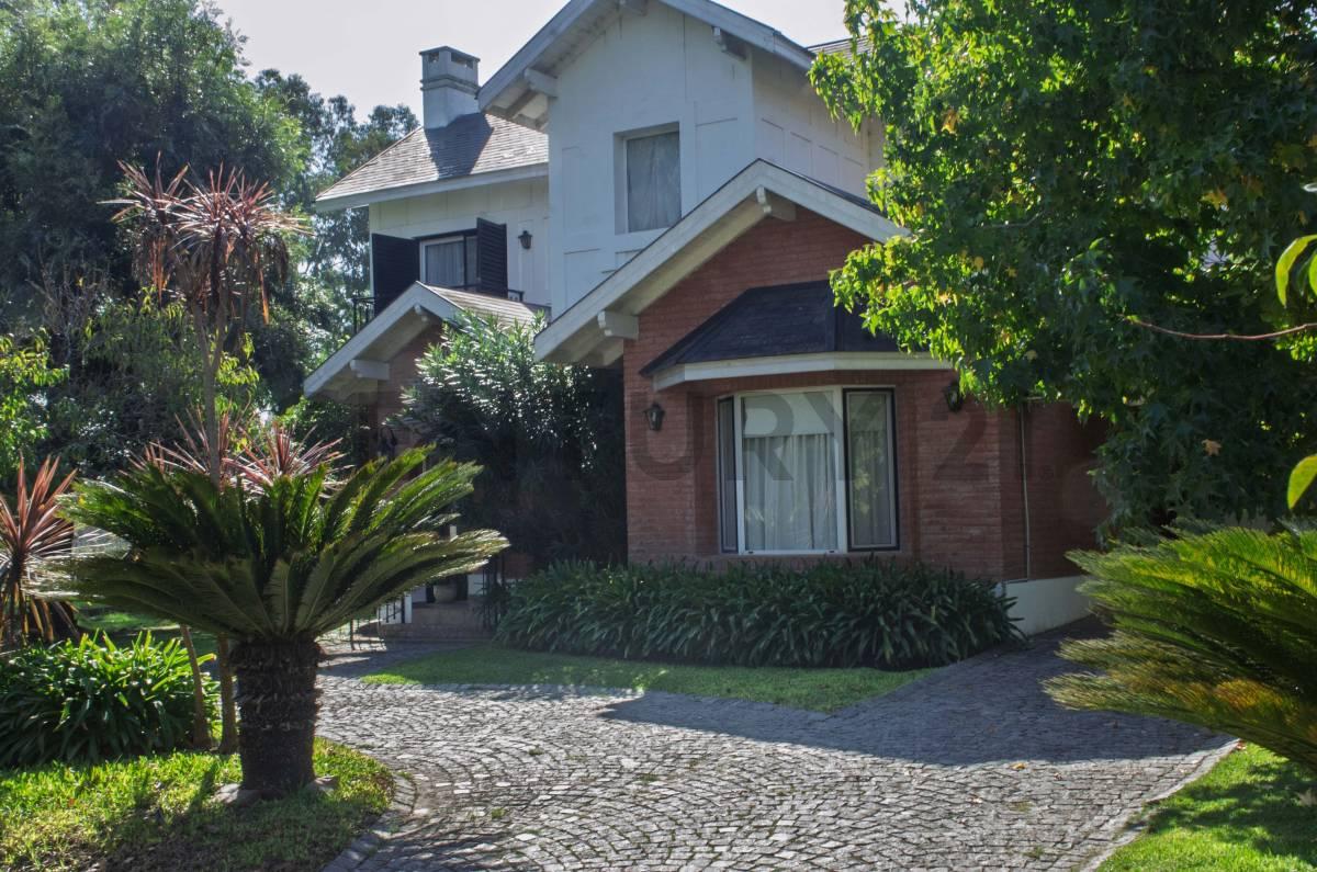 VENTA CASA BARRIO EL ROCIO - APTA CREDITO — foto 1