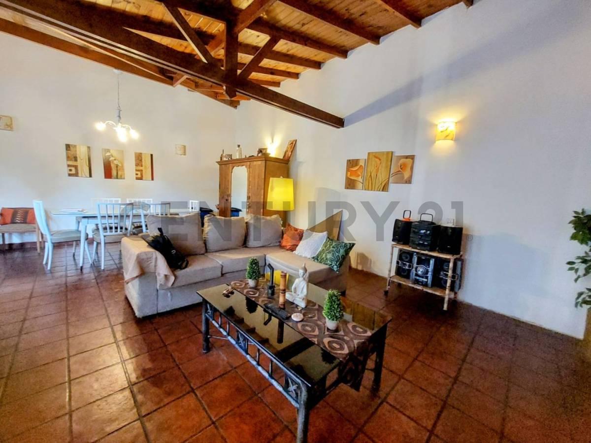 VENTA CASA 3 AMBIENTES CON GRAN PARQUE, CAISAMAR, MAR DEL PLATA — foto 1