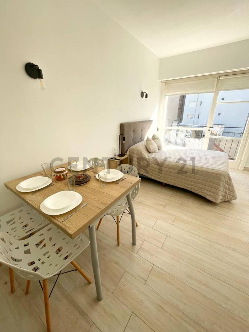Venta departamento 1 ambiente c/balcon saliente reciclado. Zona Aldrey! — foto 1