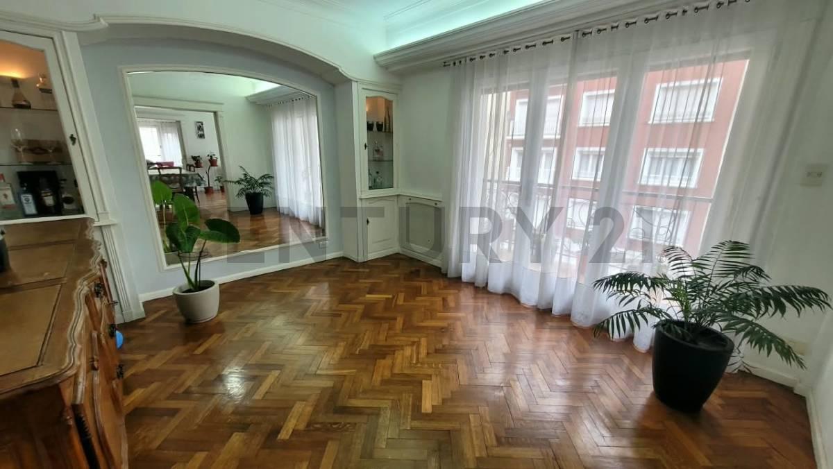 SEMIPISO TRES AMBIENTES CON DEPENDENCIA Y BAULERA CENTRO MAR DEL PLATA — foto 1
