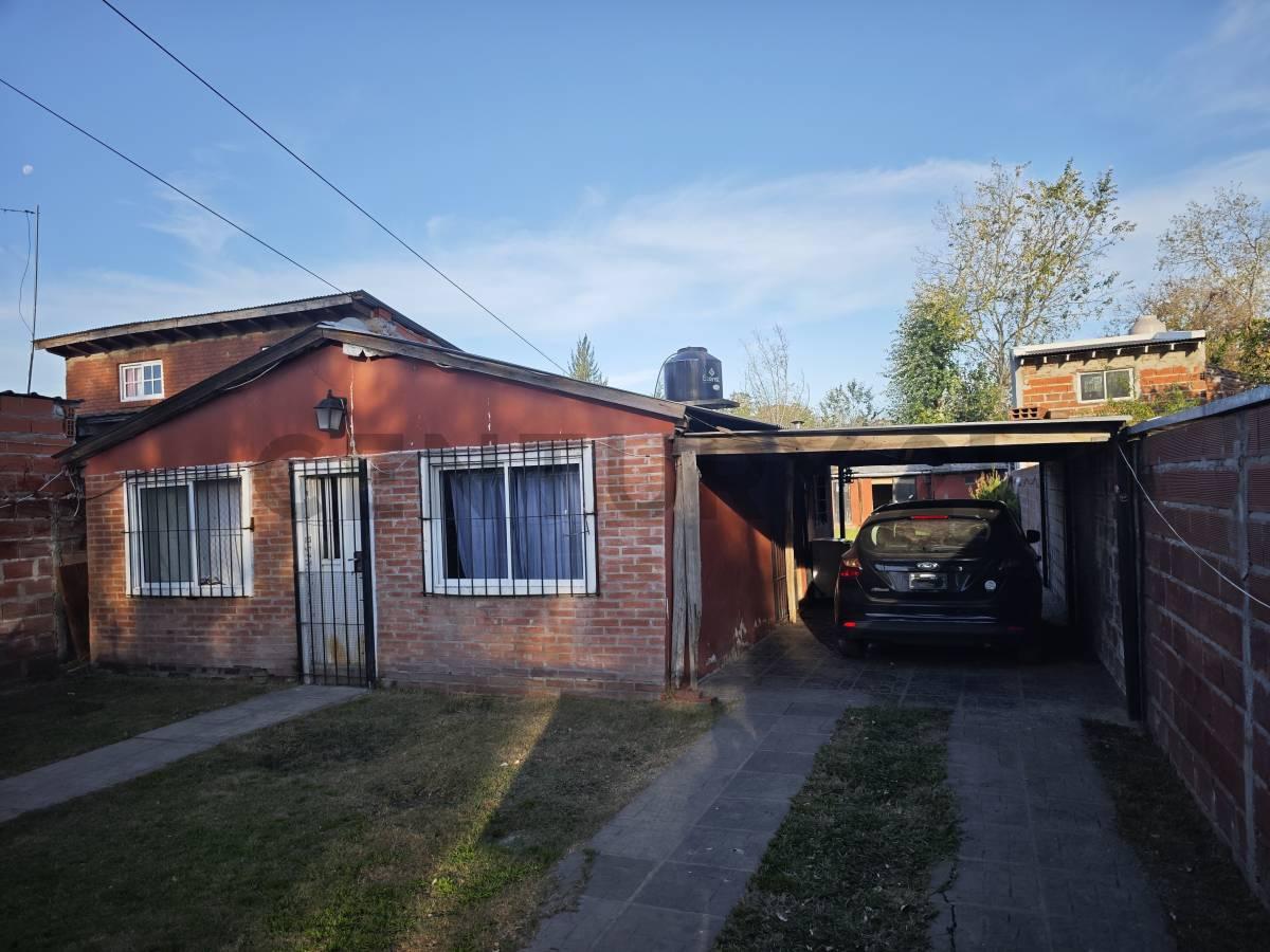 VENTA PERMUTA CASA 4 AMB C/QUINCHO Y PARRILLA PILAR — foto 1
