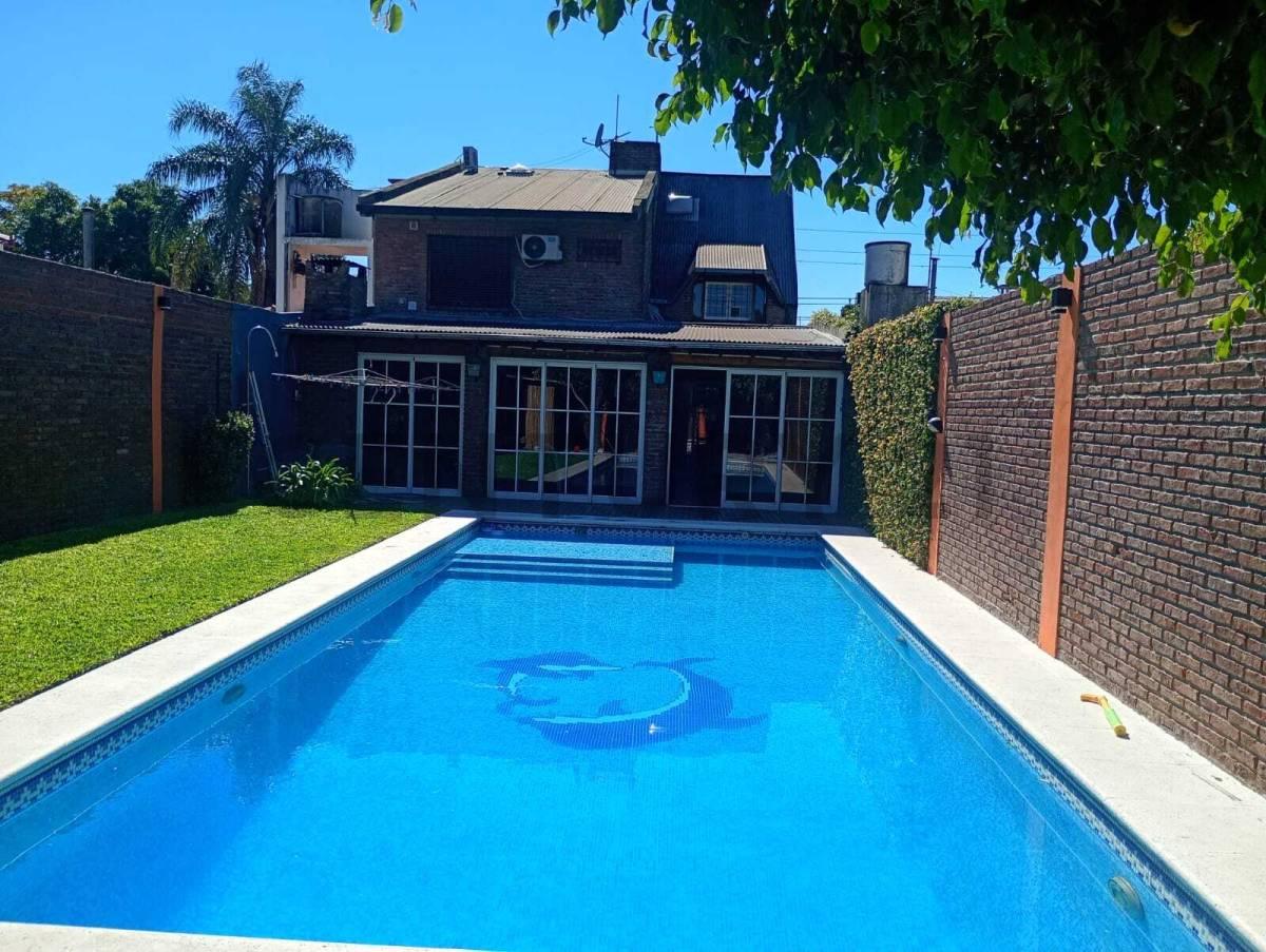 VENTA CASA 5 AMB PILETA PARQUE JOSE C PAZ APTO CREDITO — foto 1
