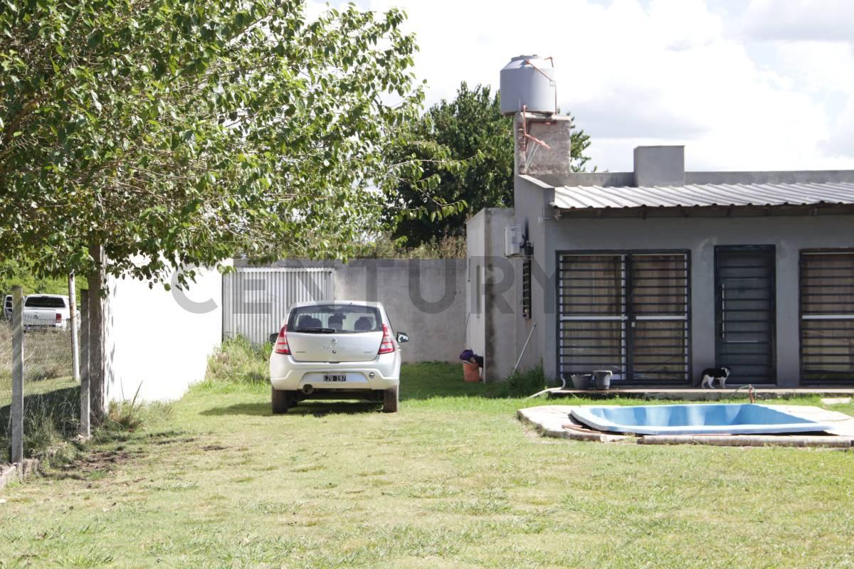 VENTA CASA 3 AMBIENTES CON PARQUE Y PILETA + CASA A TERMINAR EN JOSE C. PAZ — foto 1