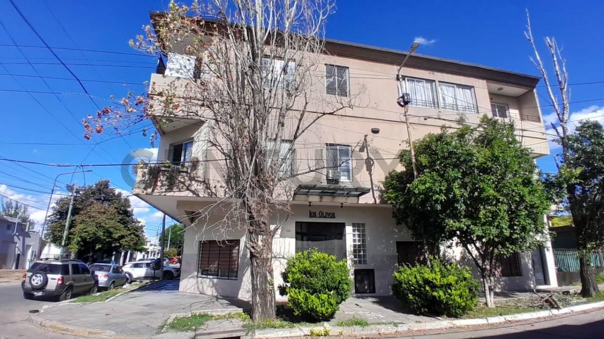 VENTA DEPARTAMENTO 2 AMBIENTES CON BALCON LIMITE SAN MIGUEL - APTO CREDITO. — foto 1