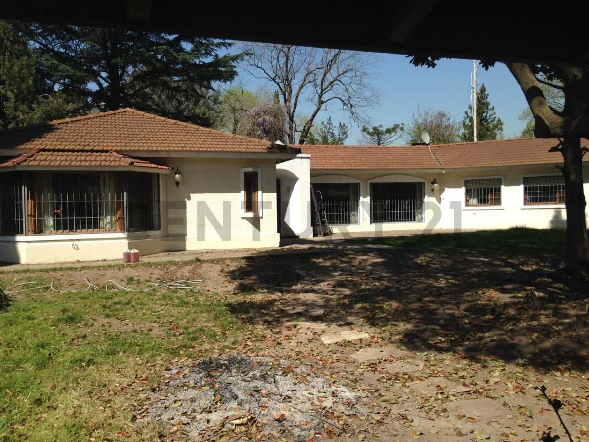 ALQUIER ANUAL QUINTA 4 AMBIENTES 7731 M2 EN BENAVIDEZ — foto 1