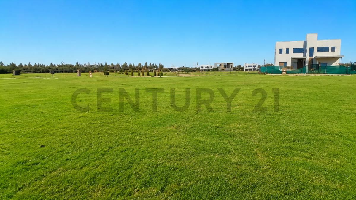 VENTA LOTE 800 M2 EN BARRIO CERRADO EL NAUDIR DELTA EN ESCOBAR — foto 1
