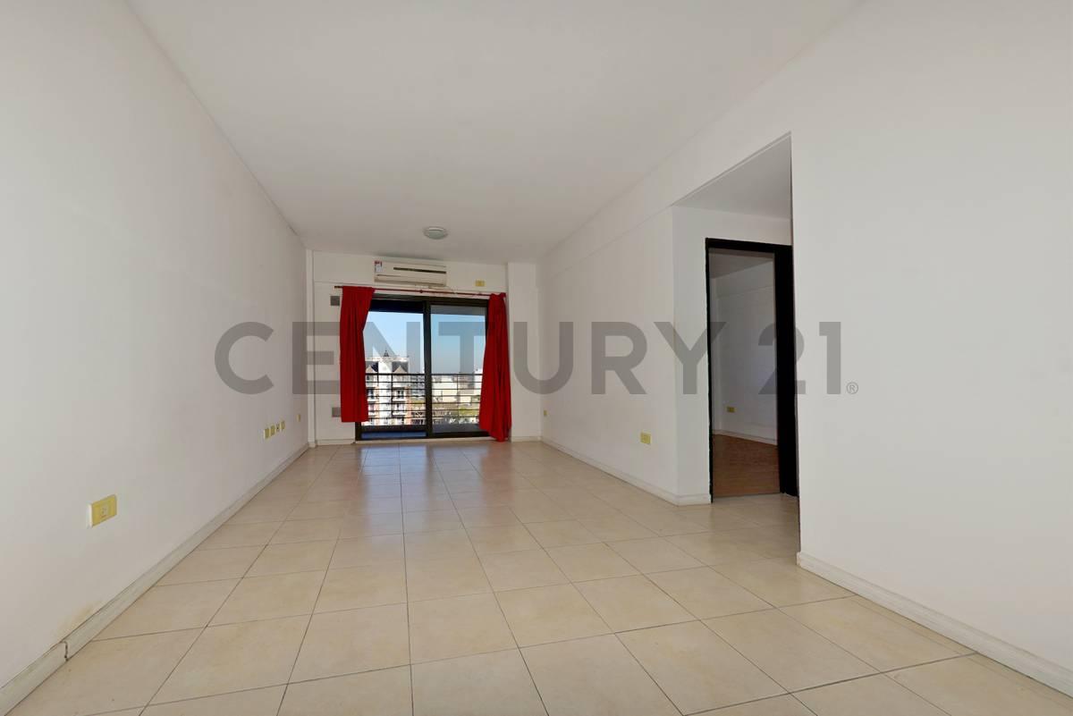 VENTA COCHERA CUBIERTA 12M2 EN CASEROS — foto 1