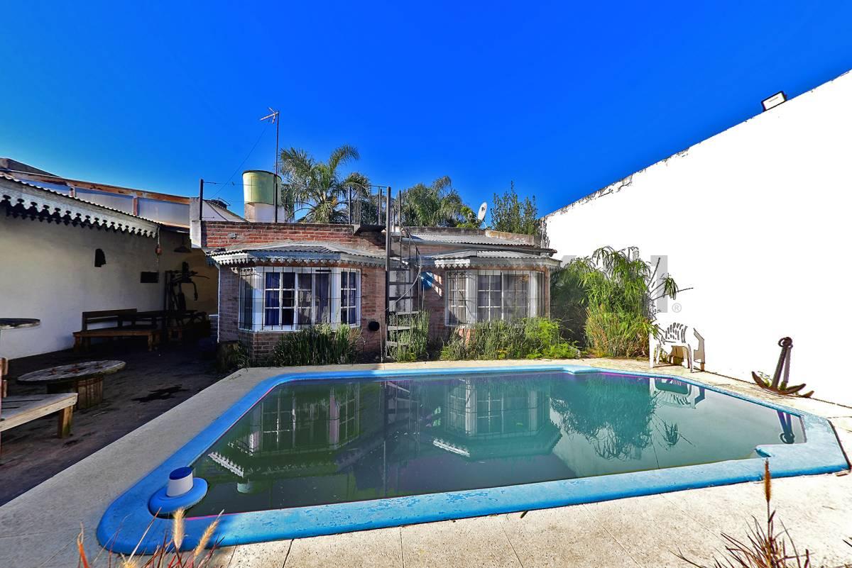 VENTA CASA 4 AMBIENTES CON PILETA EN VILLA DE MAYO — foto 1