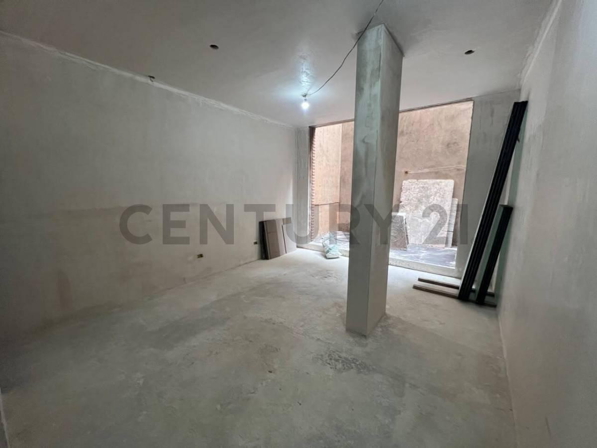Venta Oficina/Departamento de 1 Dormitorio Dúplex en P.B - Centro Rio — foto 1