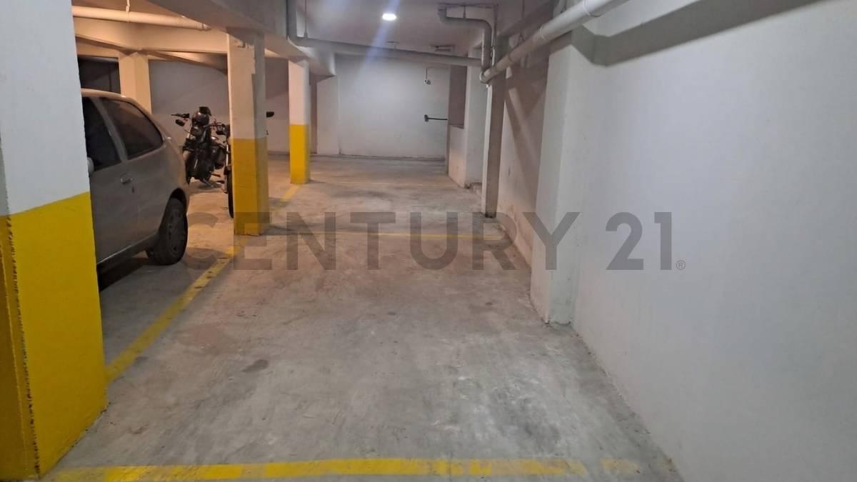 Cochera en venta en Rosario, centro — foto 1