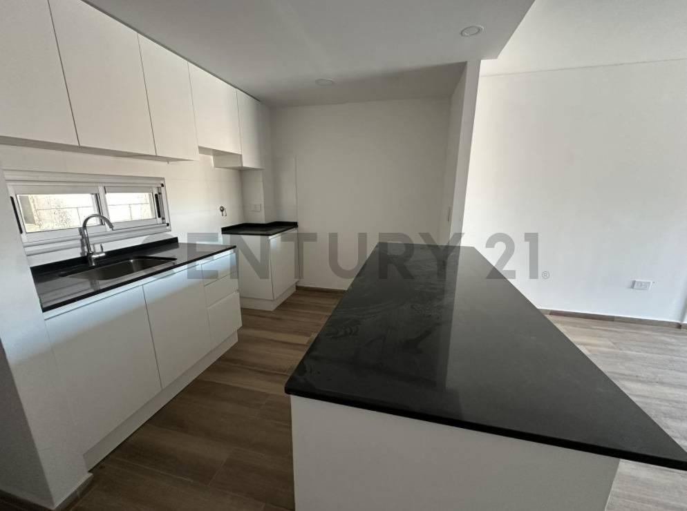 Venta - Departamento 2 dormitorios - Terraza - A estrenar - Lourdes — foto 1