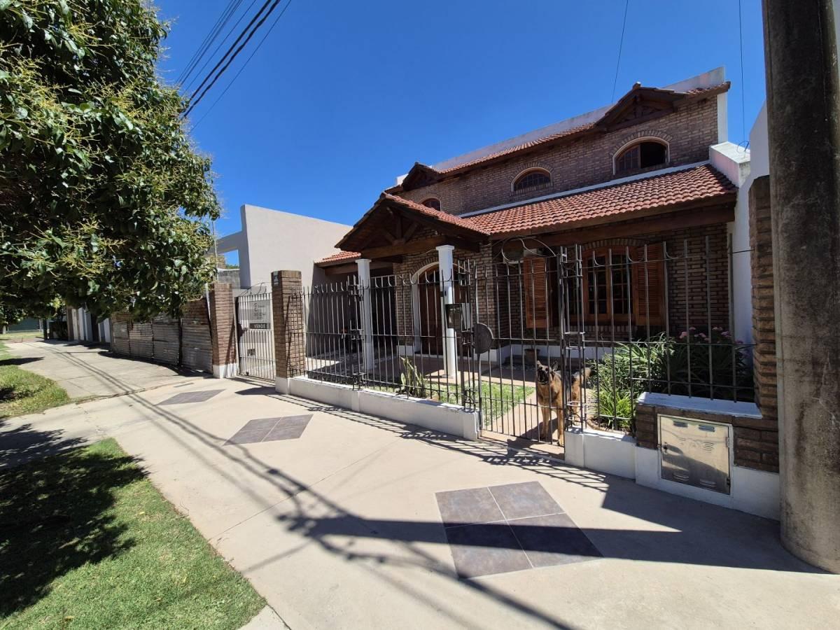 Venta de Casa 4 AMBIENTES 2 DORMITORIOS en Juan de garay, Rafaela ... — foto 1