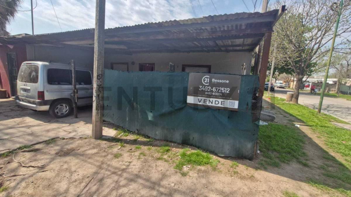 Se vende Casa y Departamento en Rafaela — foto 1