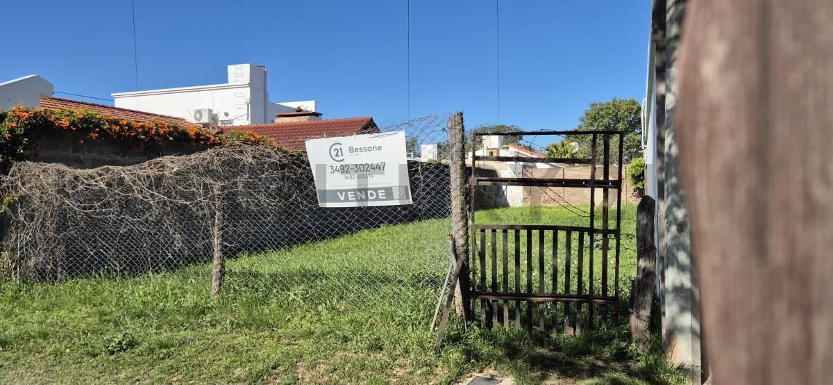 Se vende lote en Rafaela, barrio Juan de Garay — foto 1