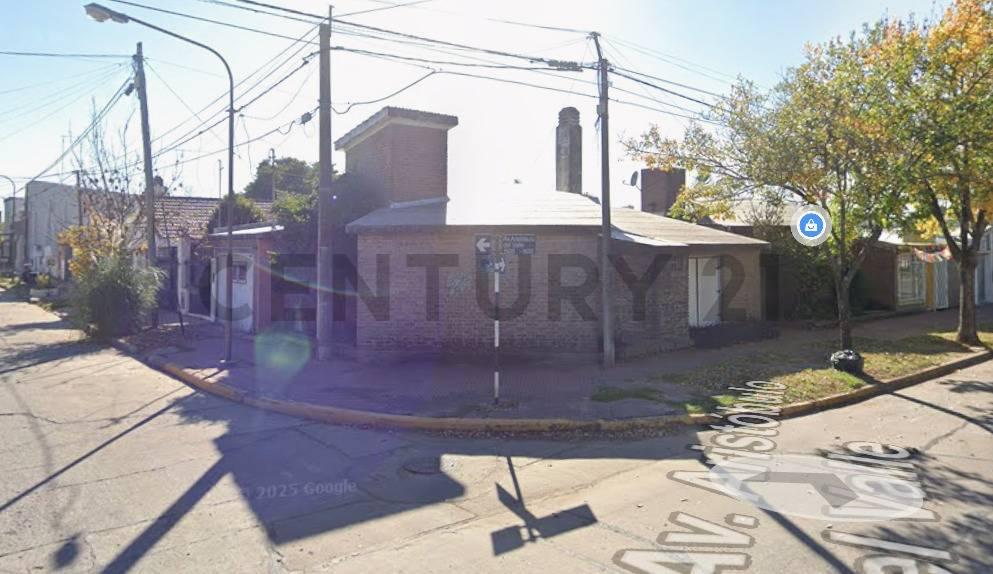 Se vende casa, local y departamento en Rafaela — foto 1