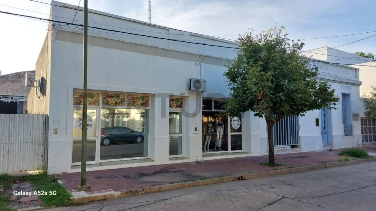 Locales comerciales céntricos en venta en Rafaela — foto 1