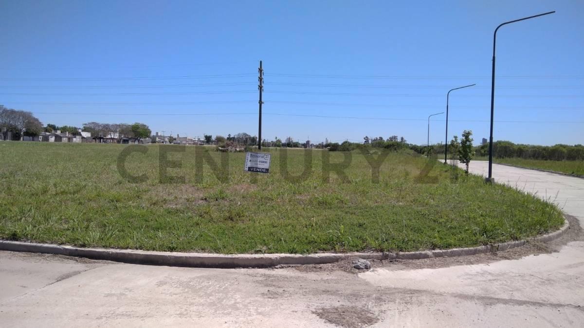 SE VENDE TERRENO EN ESQUINA EN RAFAELA — foto 1