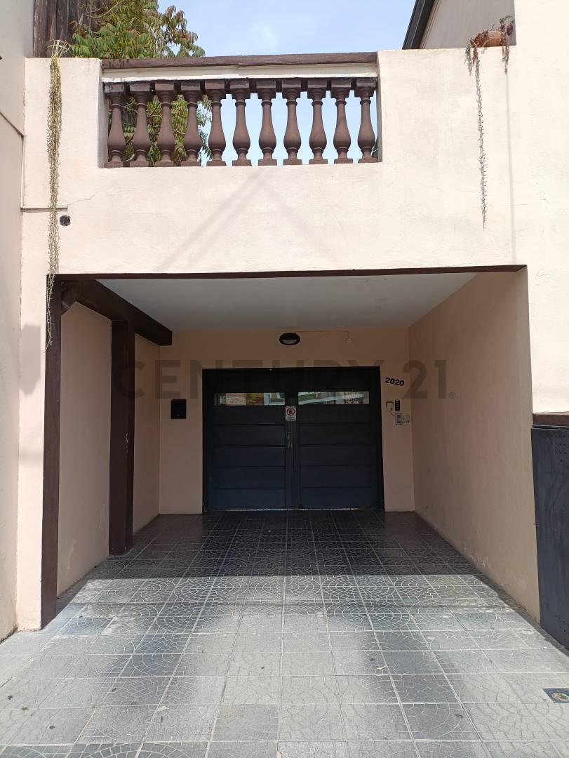 VENTA DE PH EN COMPLEJO2 DORM CON GARAGE PARQUE PARRILLA S/EXPENSAS — foto 1