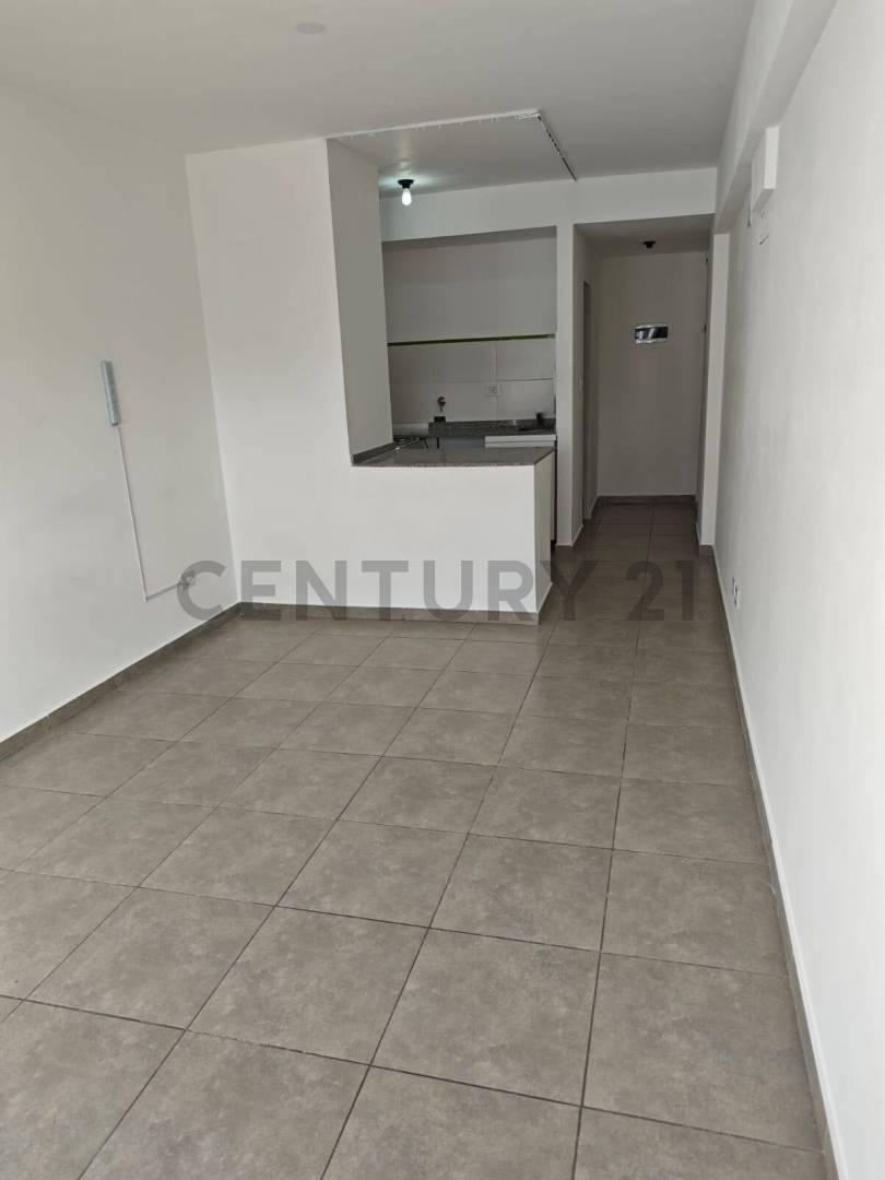 MONOAMBIENTE EN ALQUILER LA PLATA — foto 1