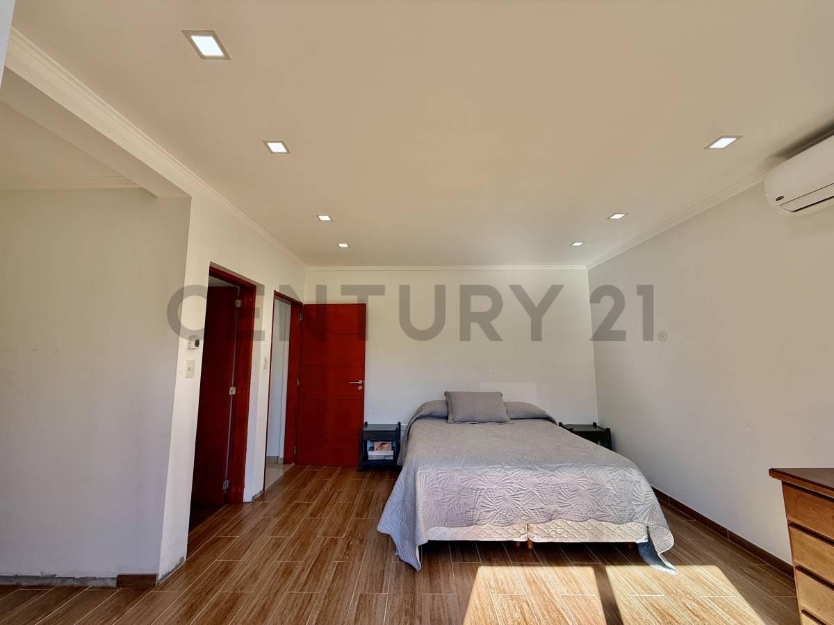 CASA EN VENTA EN BRANDSEN ESTANCIA LAS MALVINAS DE 4 DORMITORIOS PREMIUM — foto 1