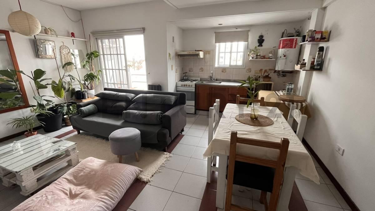 DEPARTAMENTO EN VENTA LA PLATA 1 DORMITORIO BALCON APTO BANCO — foto 1