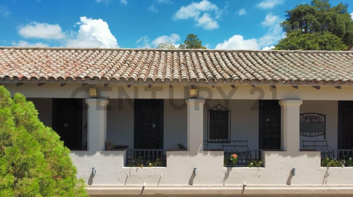 VENTA HOTEL CON 1.5 HECTAREAS RIO CEBALLOS — foto 1
