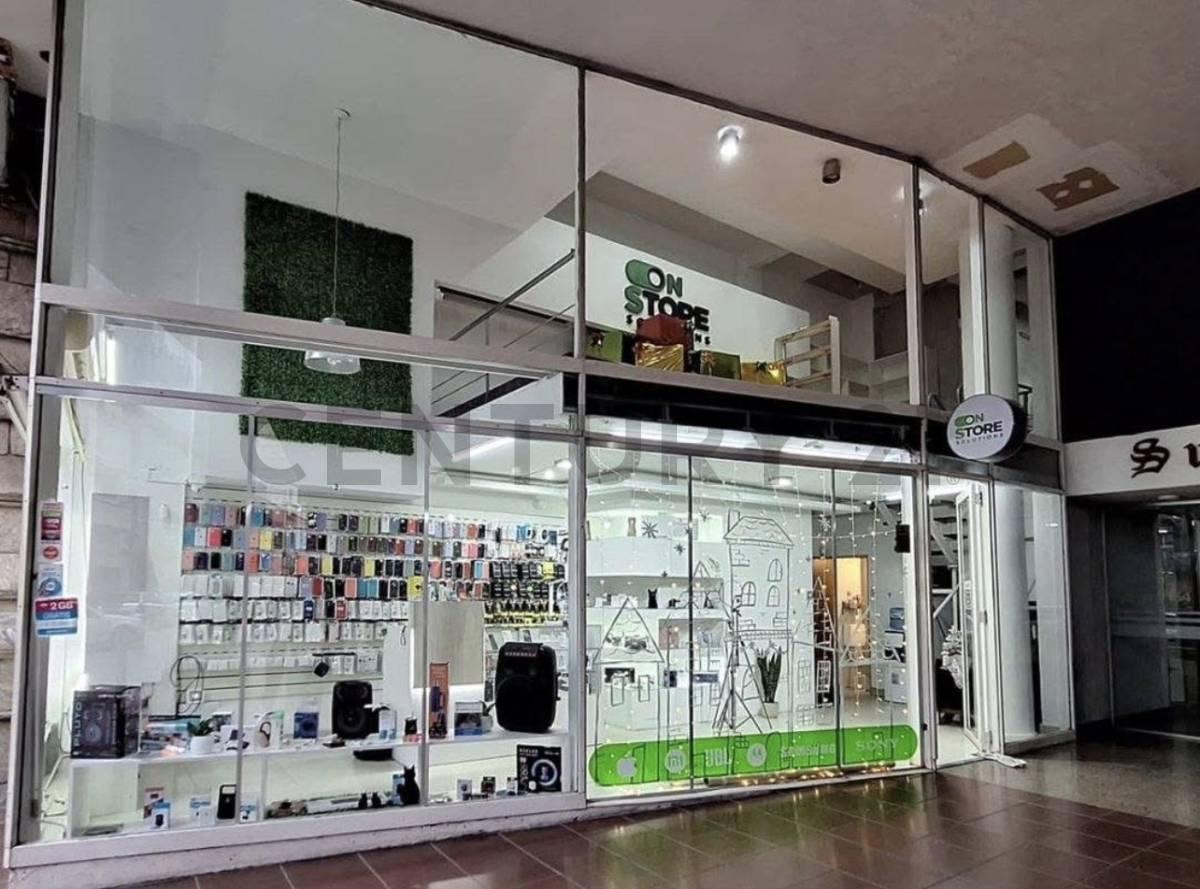 LOCAL comercial Gran vidriera ubicacion estrategica centro Cordoba Capital con renta — foto 1