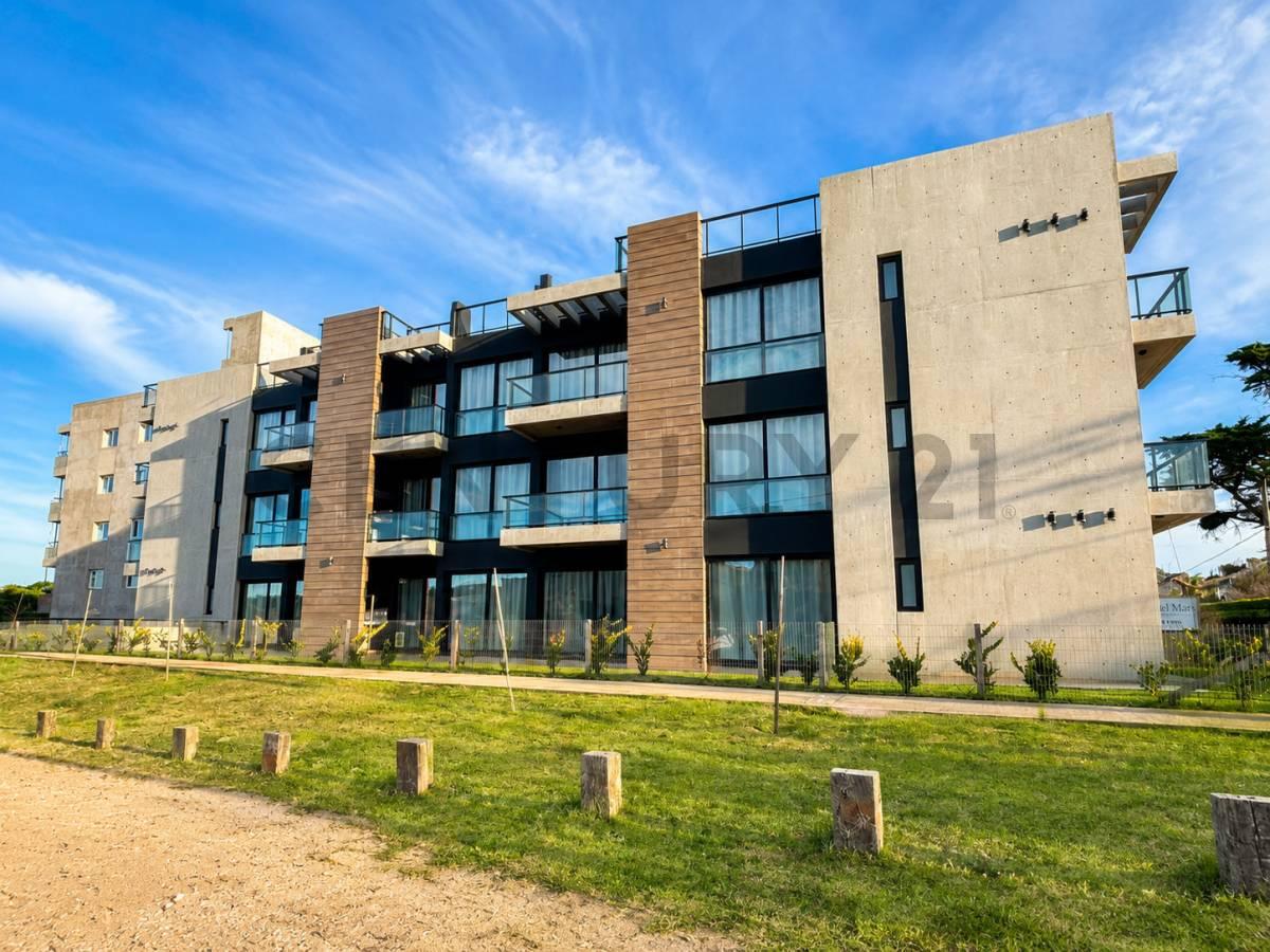 DEPARTAMENTO EN VENTA A ESTRENAR 2 AMBIENTES CON VISTA AL MAR TERRAZA Y COCHERA MAR DE OSTENDE — foto 1
