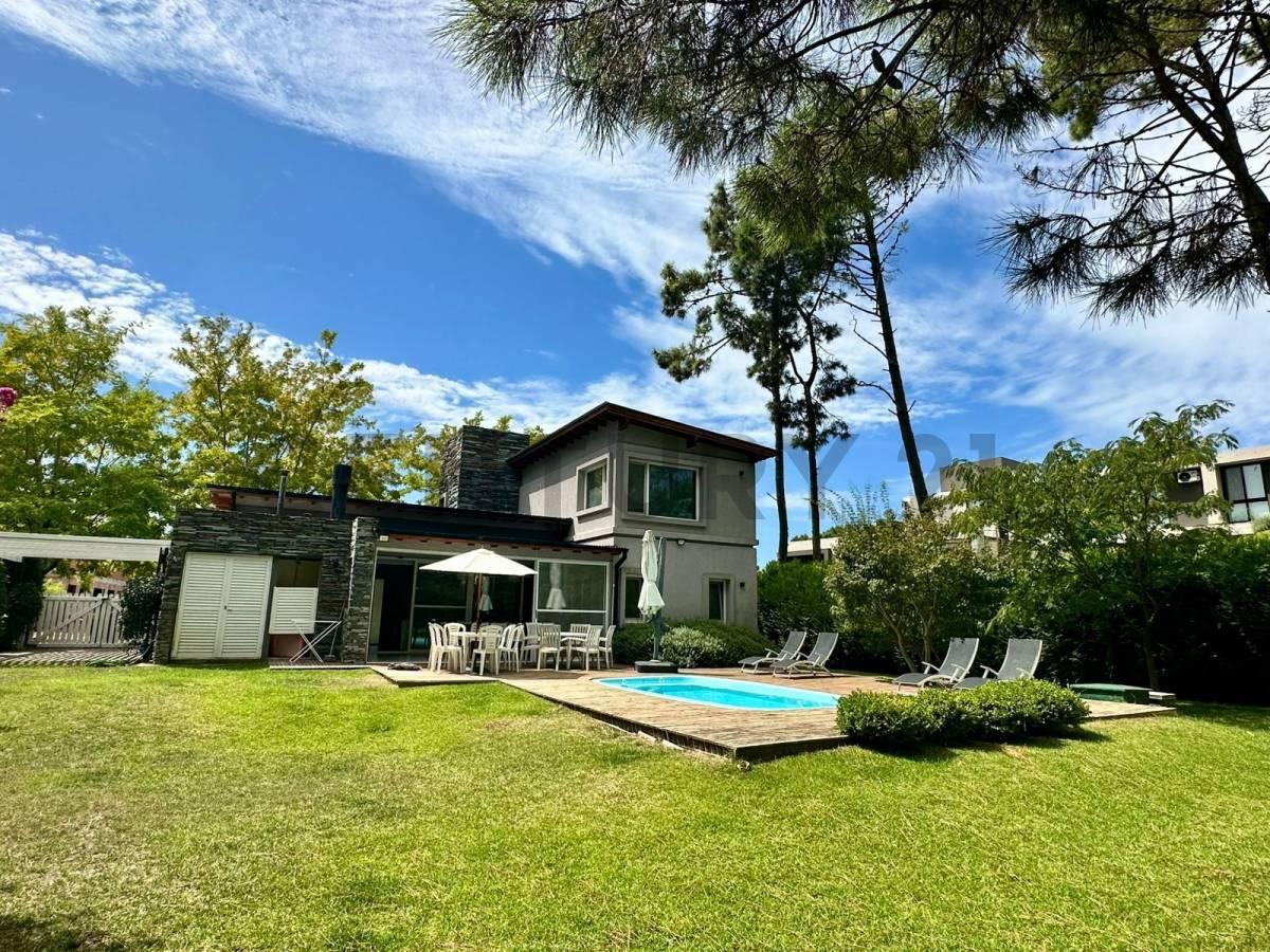 Casa en venta 5 ambientes Álamos Pinamar — foto 1