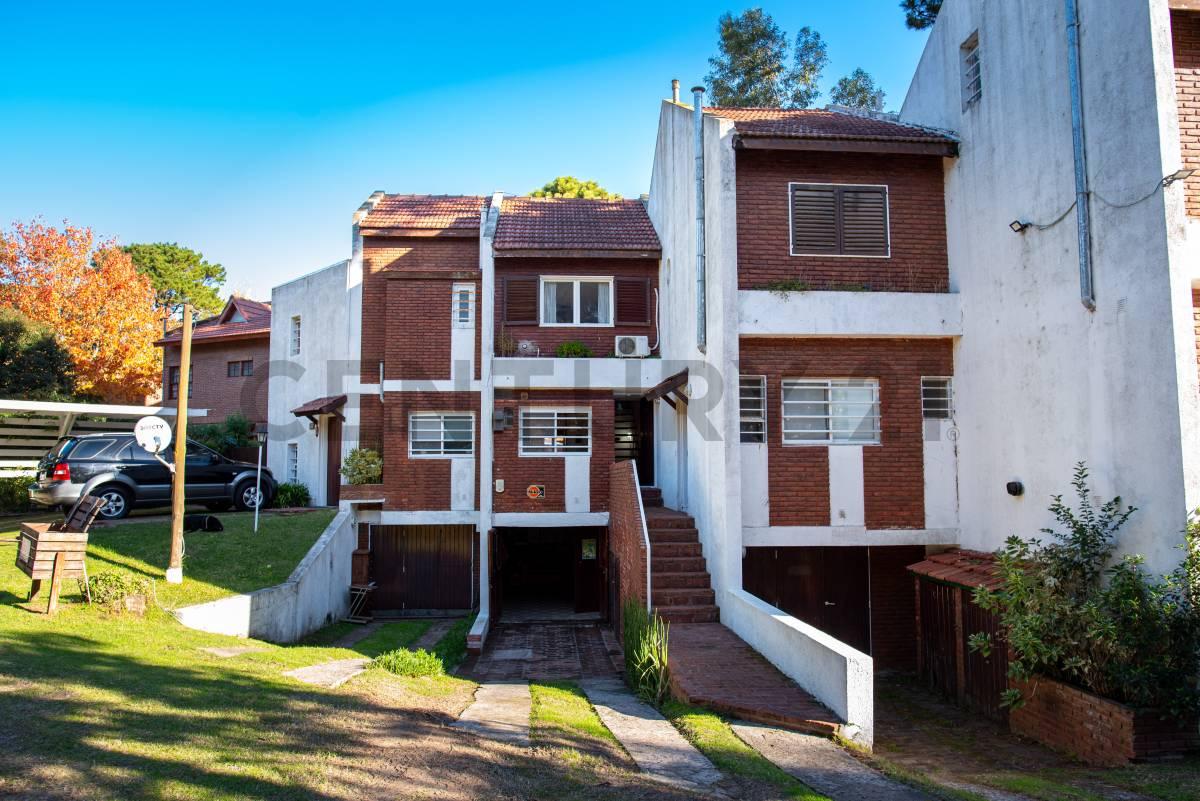 Venta Departamento Tríplex 2 ambientes más altillo versátil Zona Dúplex Pinamar — foto 1