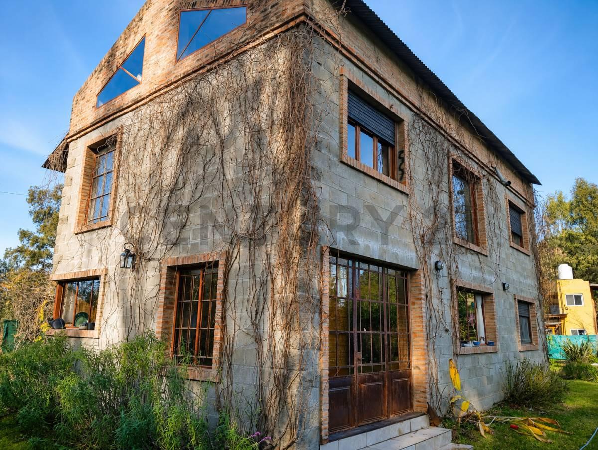 CASA EN VENTA 7 AMBIENTES CON CASA INDEPENDIENTE, BARRIO LA BOTA, BENAVÍDEZ — foto 1